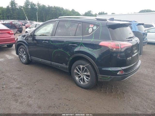 2018 TOYOTA RAV4 HYBRID XLE 3
