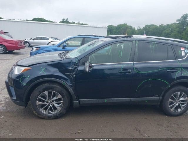 2018 TOYOTA RAV4 HYBRID XLE 6