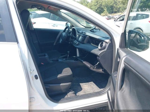 2017 TOYOTA RAV4 LE 5