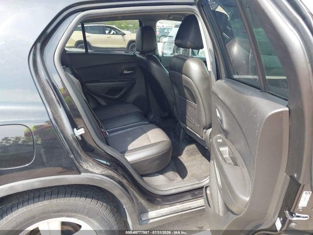2019 CHEVROLET TRAX LT 8