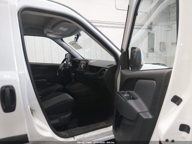 2019 RAM PROMASTER CITY SLT 5