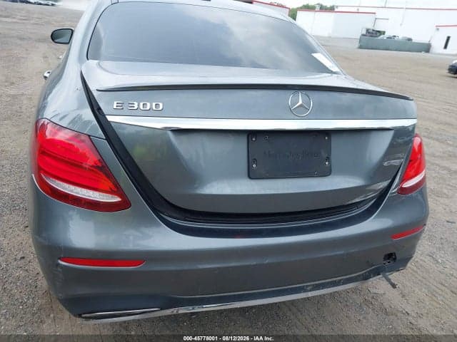 2017 MERCEDES-BENZ E 300 6
