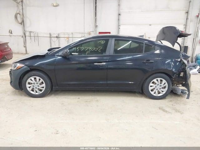 2017 HYUNDAI ELANTRA SE 14