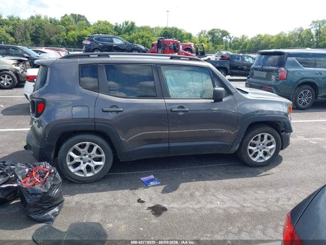 2018 JEEP RENEGADE LATITUDE FWD 13