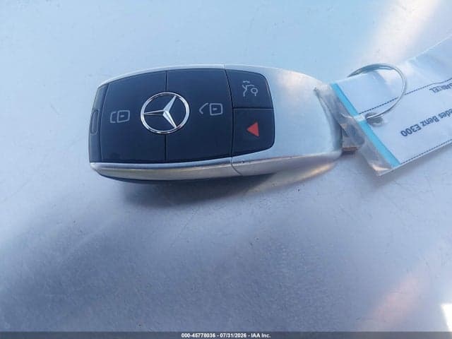2018 MERCEDES-BENZ E 300 11