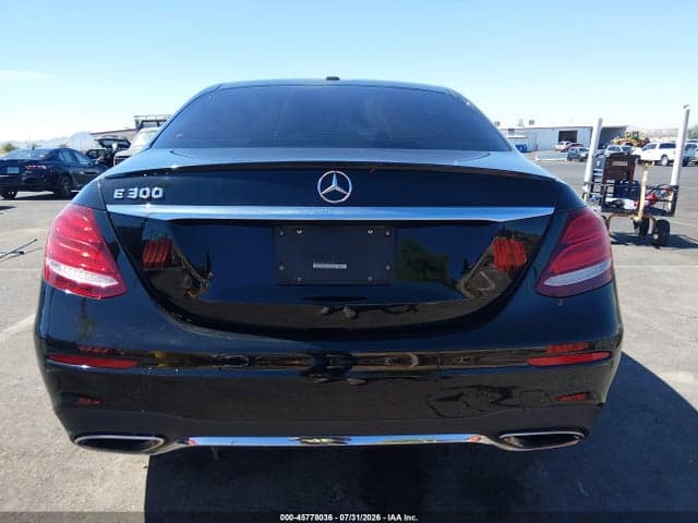 2018 MERCEDES-BENZ E 300 17