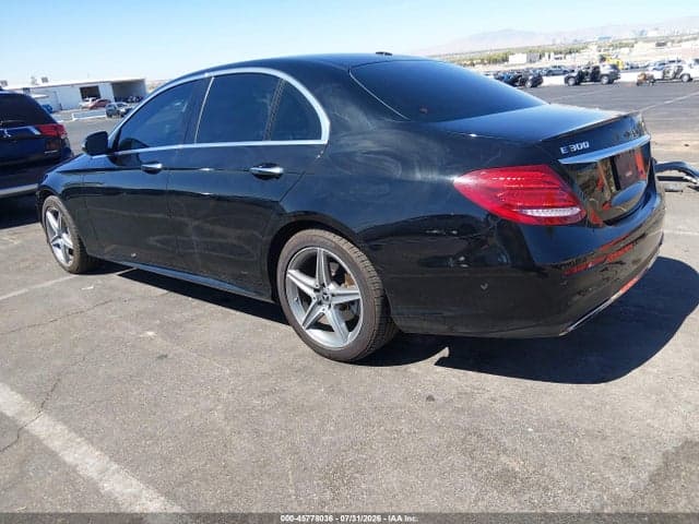 2018 MERCEDES-BENZ E 300 3