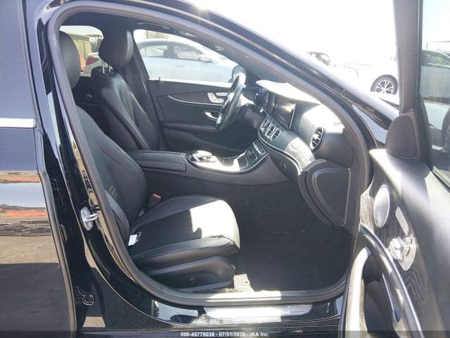 2018 MERCEDES-BENZ E 300 5
