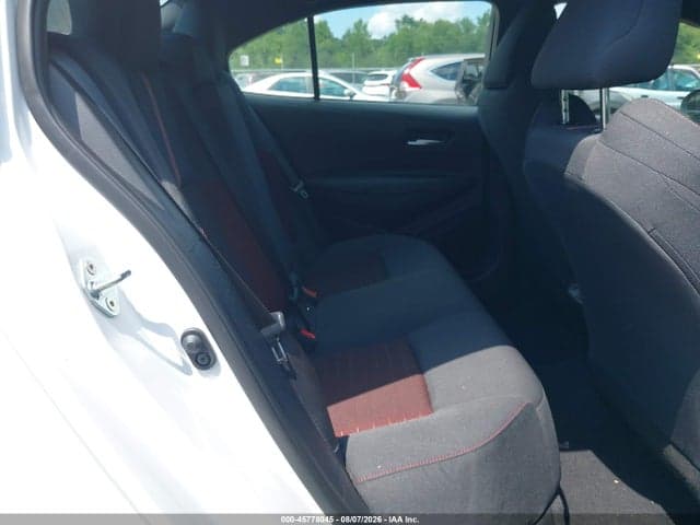 2025 TOYOTA COROLLA SE 8