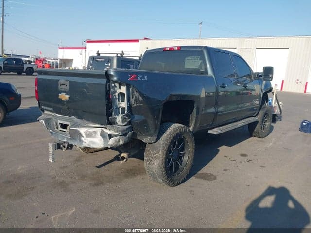 2018 CHEVROLET SILVERADO 2500HD LT 4