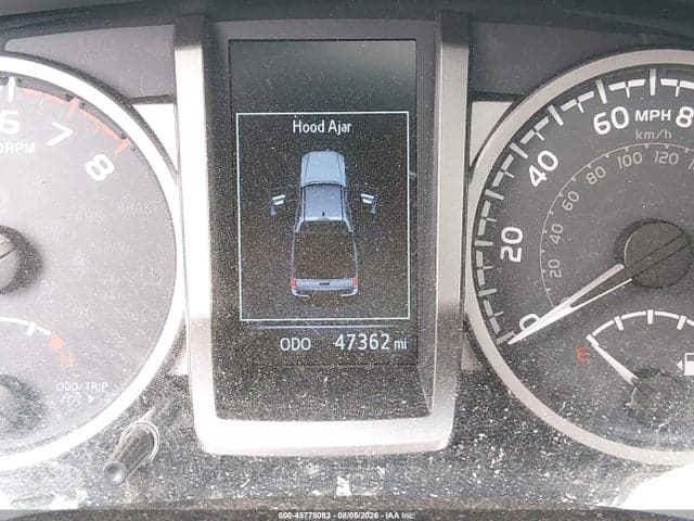 2018 TOYOTA TACOMA LIMITED 16