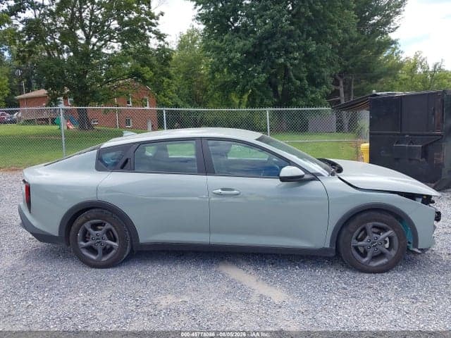 2025 KIA K4 LXS 14
