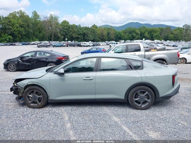2025 KIA K4 LXS 15