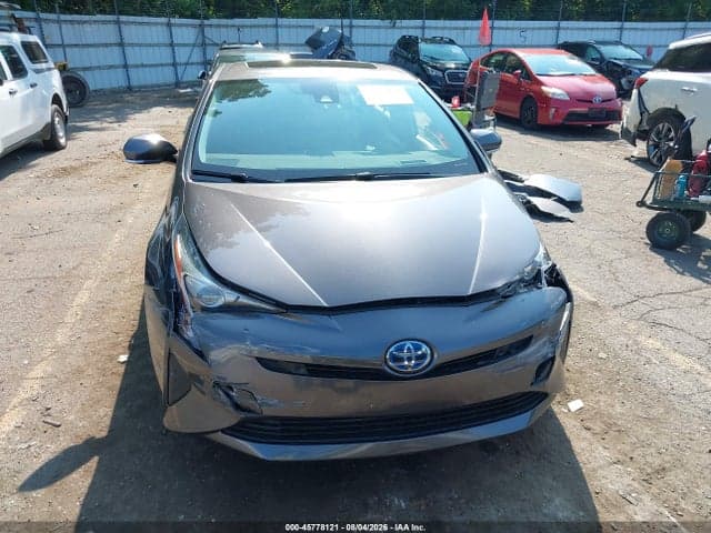 2017 TOYOTA PRIUS FOUR 11