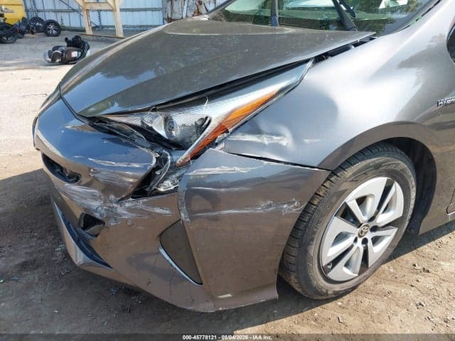 2017 TOYOTA PRIUS FOUR 19