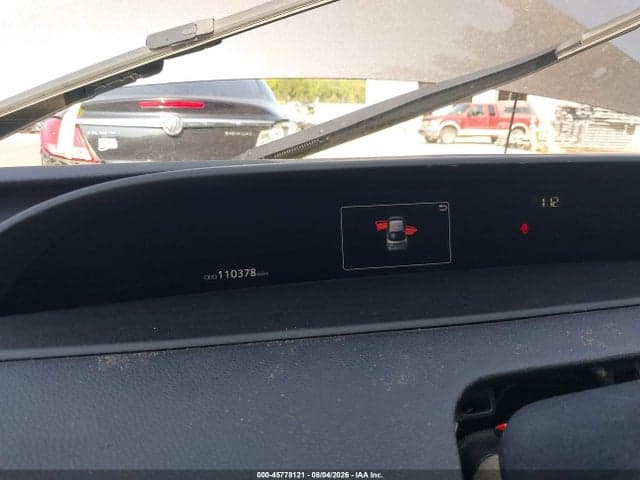2017 TOYOTA PRIUS FOUR 7