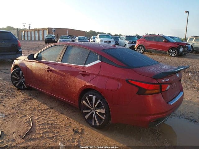2021 NISSAN ALTIMA SR FWD 3