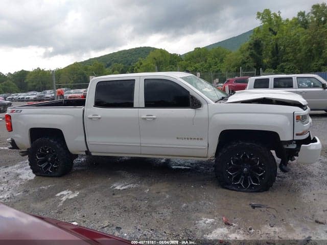 2018 CHEVROLET SILVERADO 1500 2LT 14