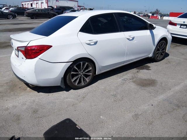 2019 TOYOTA COROLLA SE 4