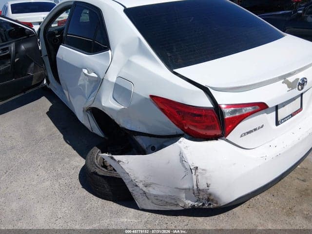 2019 TOYOTA COROLLA SE 6