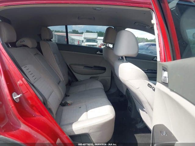 2018 KIA SPORTAGE LX 8