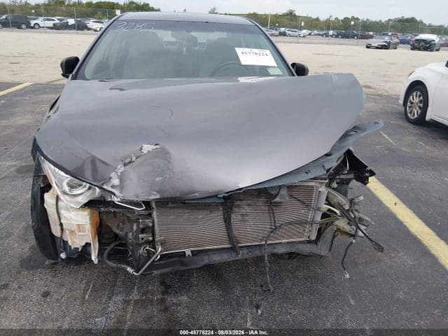 2017 TOYOTA CAMRY LE 6