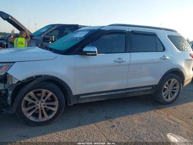 2019 FORD EXPLORER XLT 14