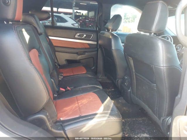 2019 FORD EXPLORER XLT 8