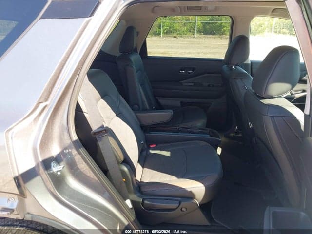 2025 NISSAN PATHFINDER PLATINUM 4WD 8