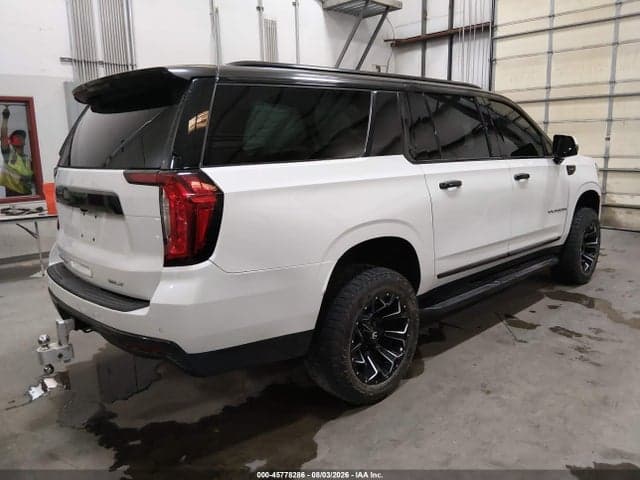 2021 GMC YUKON XL SLT 4
