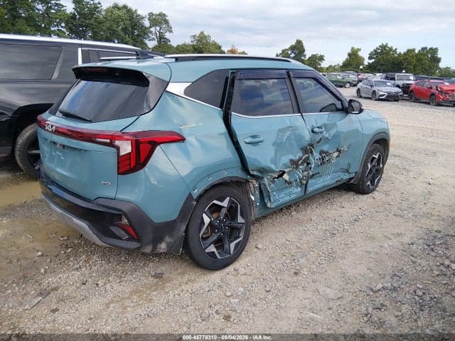 2024 KIA SELTOS EX 4