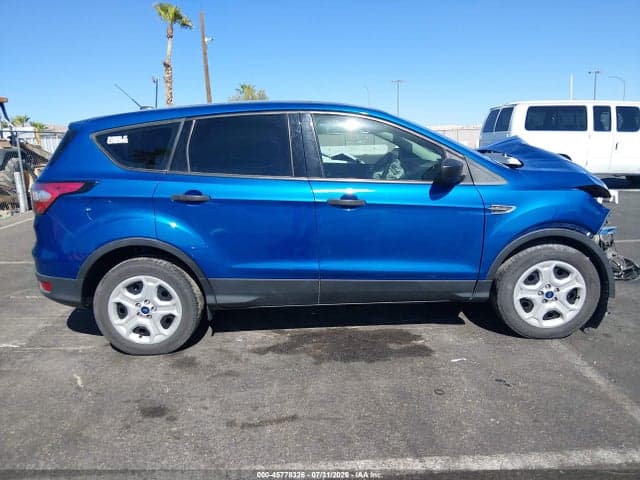2017 FORD ESCAPE S 13