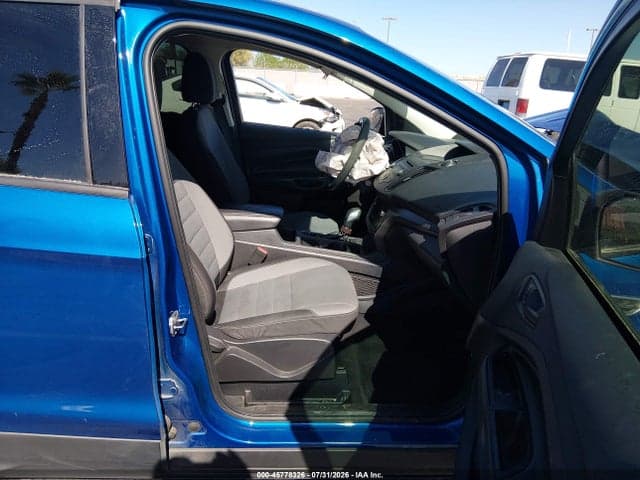 2017 FORD ESCAPE S 5