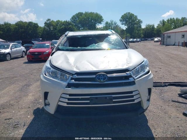 2018 TOYOTA HIGHLANDER XLE 13