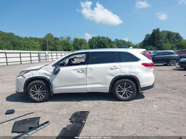 2018 TOYOTA HIGHLANDER XLE 15