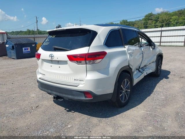 2018 TOYOTA HIGHLANDER XLE 4