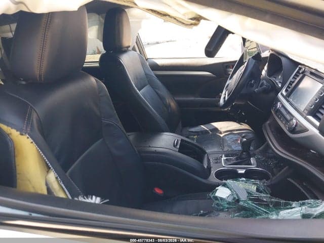 2018 TOYOTA HIGHLANDER XLE 5