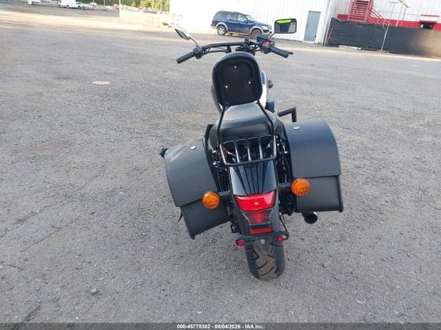 2020 HONDA VT750 C2B 6