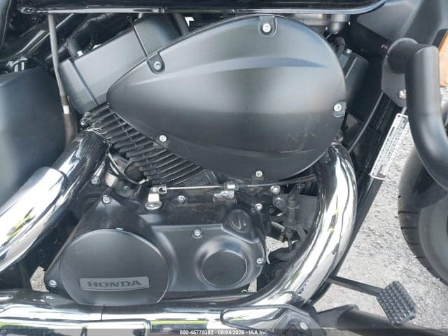 2020 HONDA VT750 C2B 8