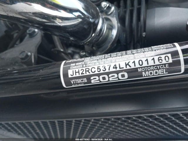 2020 HONDA VT750 C2B 10