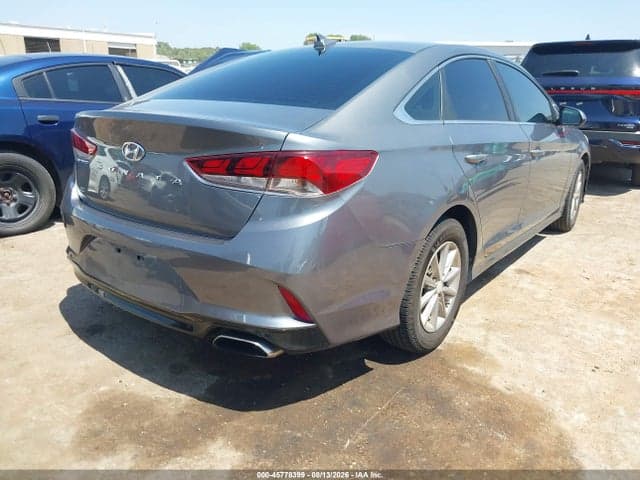 2018 HYUNDAI SONATA SE 4