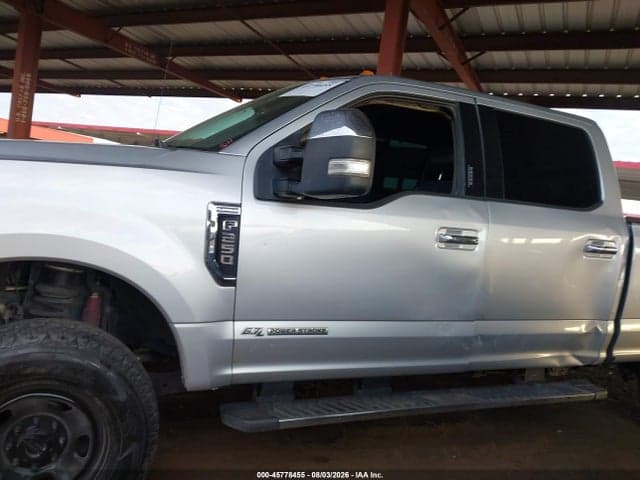2017 FORD F-250 LARIAT 13