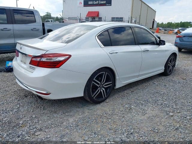 2017 HONDA ACCORD SPORT SE 4
