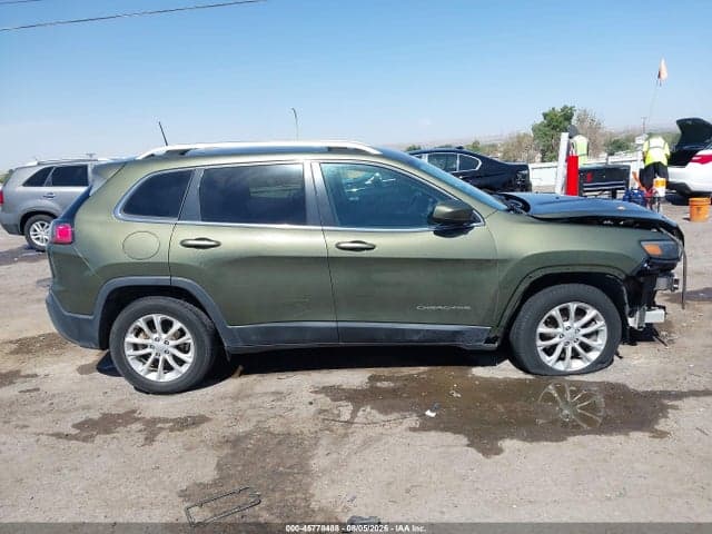 2019 JEEP CHEROKEE LATITUDE FWD 13