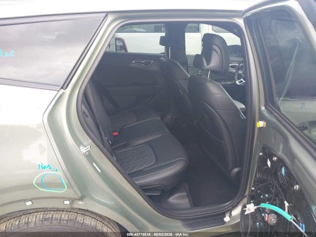 2025 KIA SPORTAGE X-LINE 8