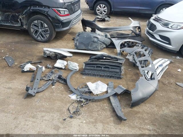 2018 FORD ESCAPE SE 12
