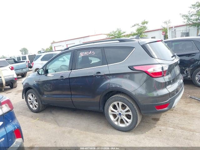 2018 FORD ESCAPE SE 15