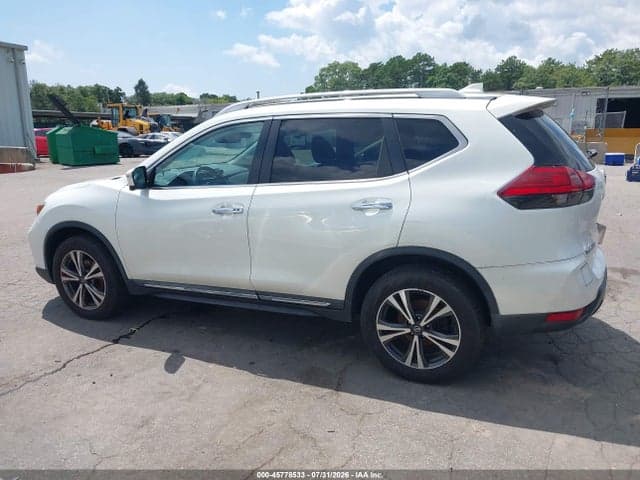 2017 NISSAN ROGUE SL 14