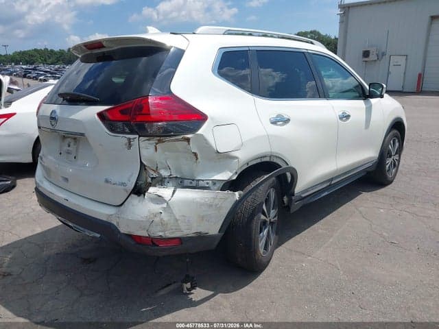 2017 NISSAN ROGUE SL 4