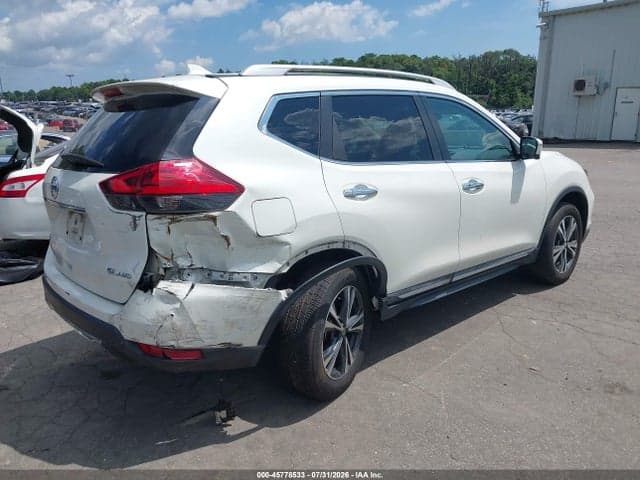 2017 NISSAN ROGUE SL 6